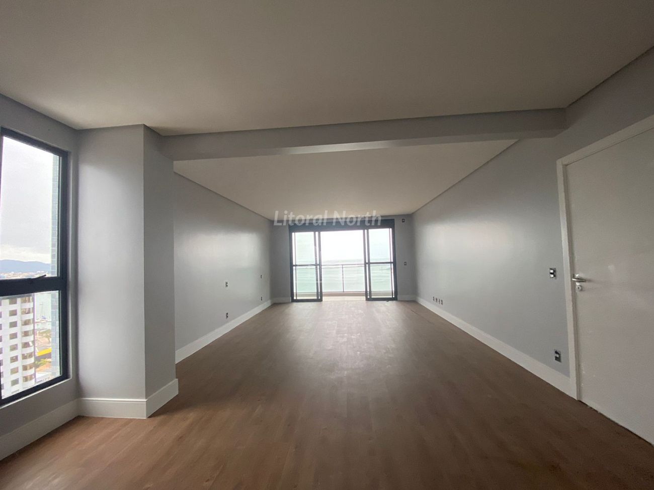 Apartamento de 4 quartos, 322m² no bairro Fazenda, em Itajaí | Eu Corretor