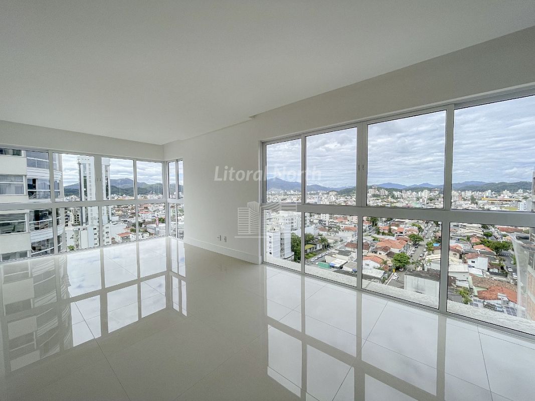 Apartamento de 3 quartos, 123m² no bairro Centro, em Balneário Camboriú | Eu Corretor