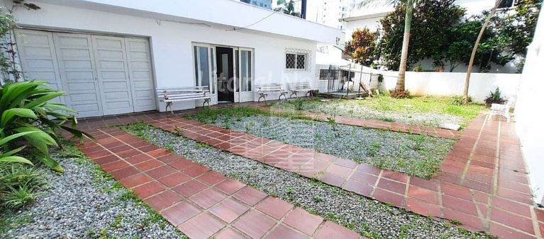 Casa de 4 quartos, 260m² no bairro Fazenda, em Itajaí | Eu Corretor