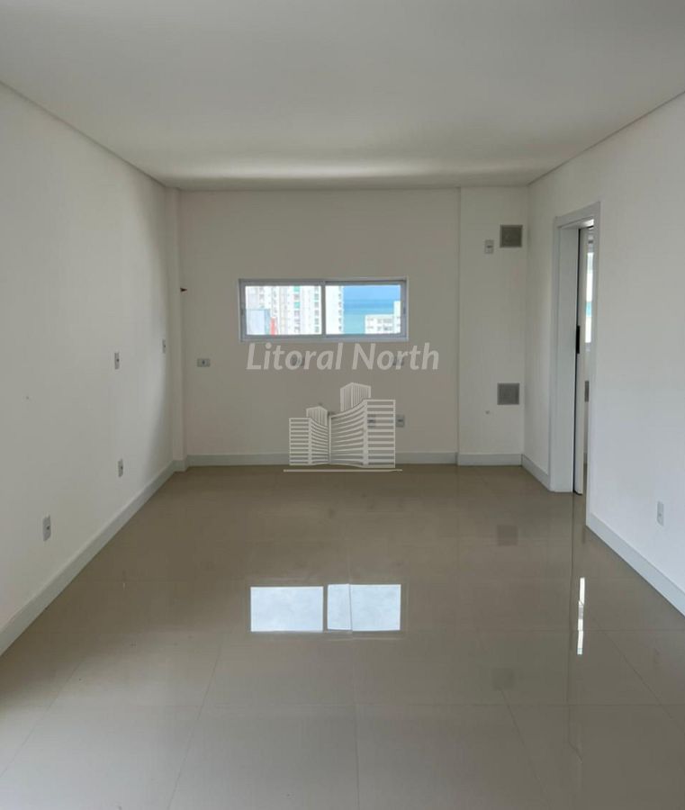 Apartamento de 3 quartos, 208m² no bairro Pioneiros, em Balneário Camboriú | Eu Corretor