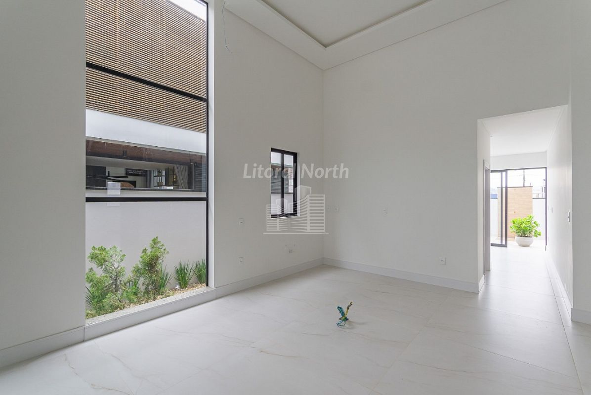 Casa de Condomínio de 3 quartos, 228m² no bairro Santa Regina, em Camboriú | Eu Corretor