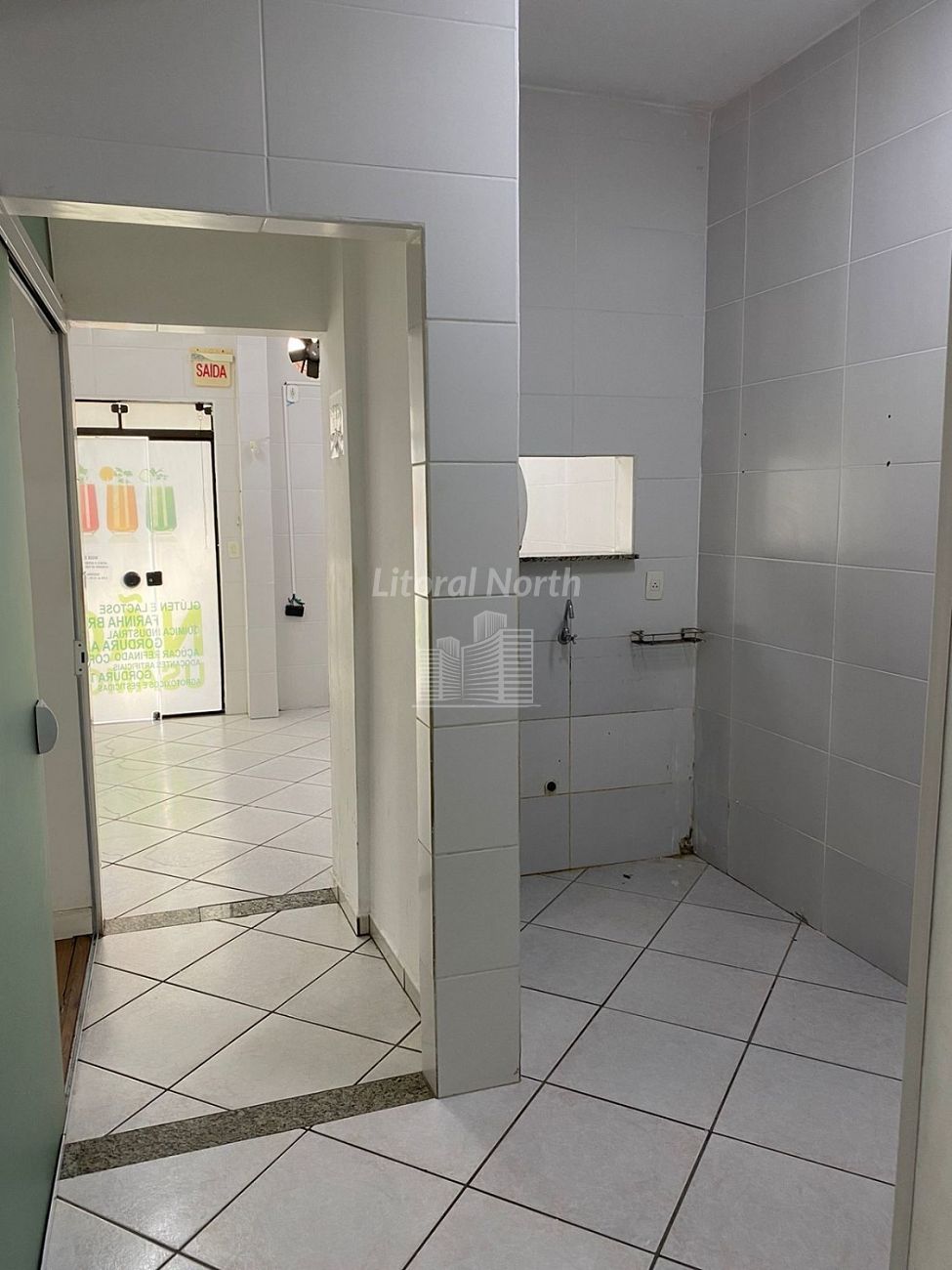 Sala Comercial de 80m² no bairro Centro, em Balneário Camboriú | Eu Corretor