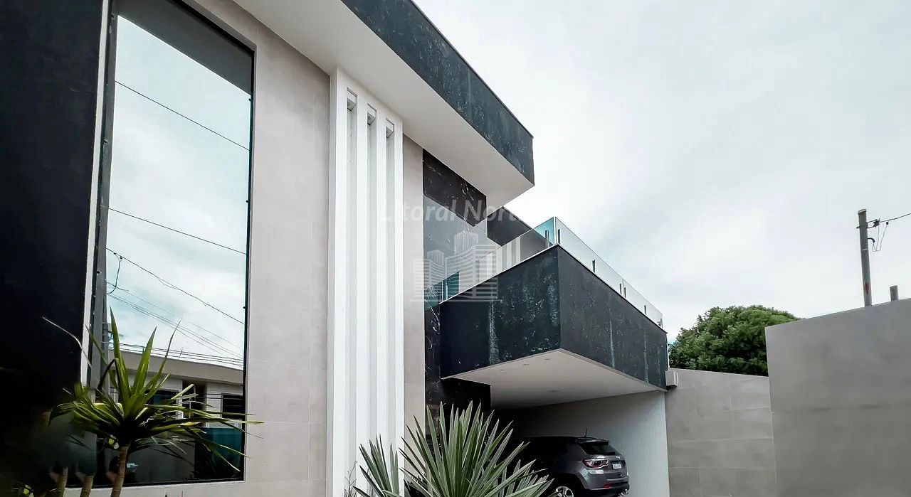 Casa de 3 quartos, 270m² no bairro São João, em Itajaí | Eu Corretor