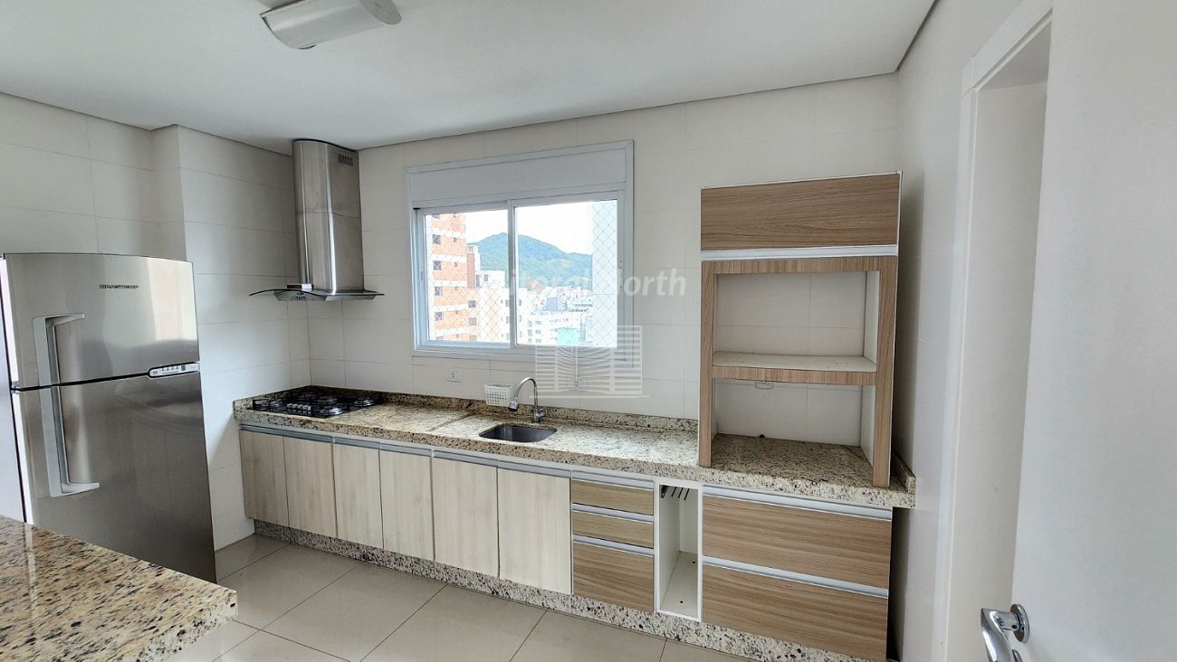 Apartamento de 3 quartos, 115m² no bairro Centro, em Balneário Camboriú | Eu Corretor