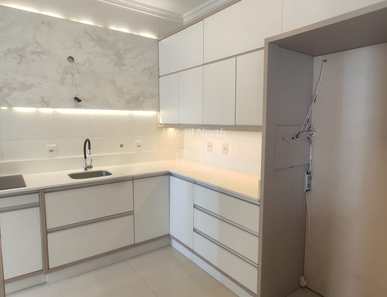 Apartamento de 2 quartos, 102m² no bairro Centro, em Balneário Camboriú | Eu Corretor