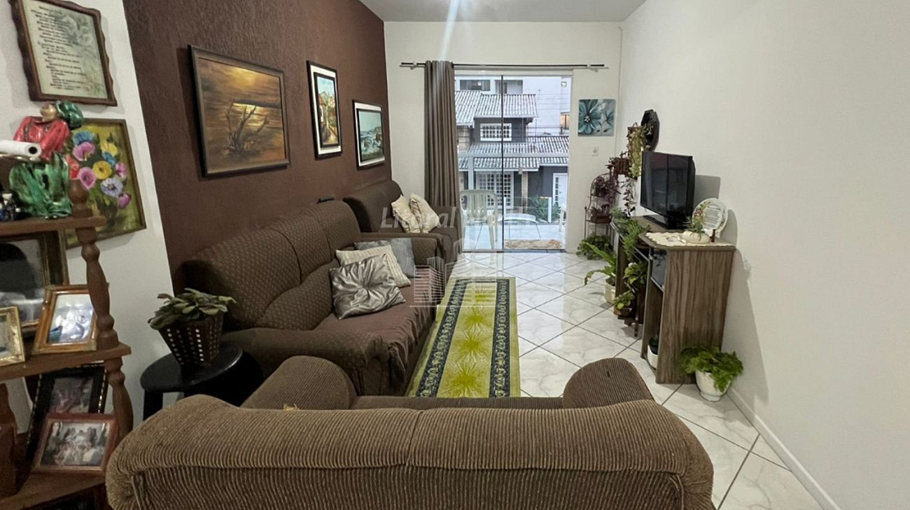 Apartamento de 2 quartos, 84m² no bairro Centro, em Balneário Camboriú | Eu Corretor