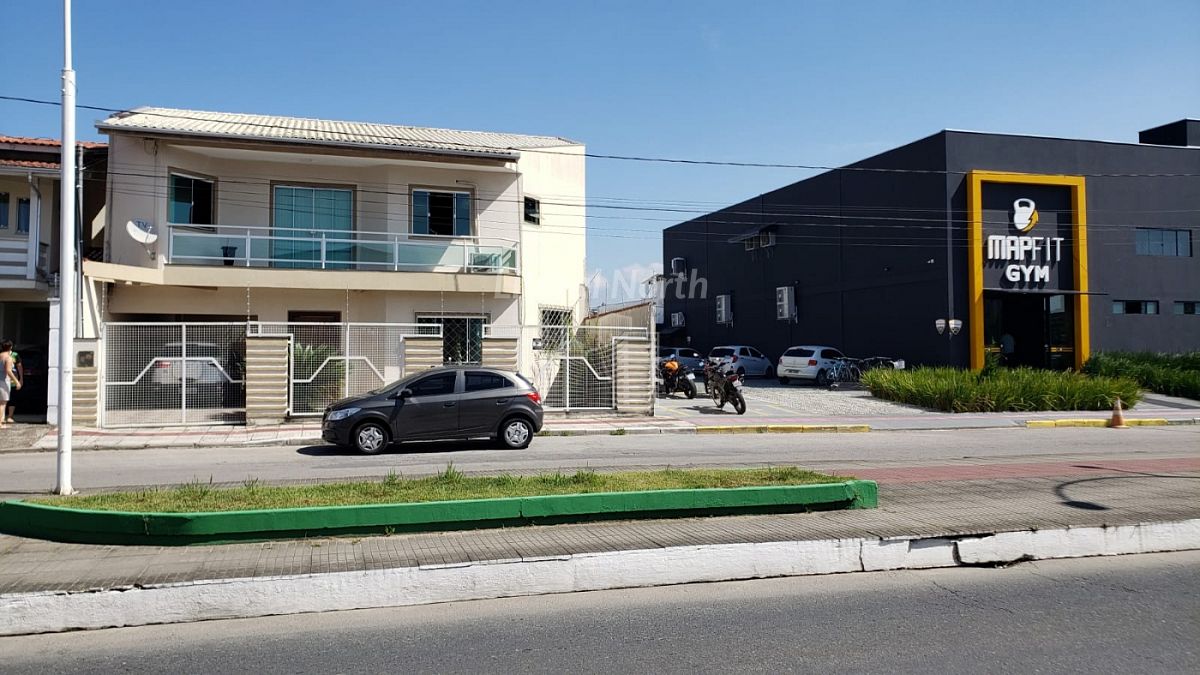 Casa de 4 quartos, 350m² no bairro Dom Bosco, em Itajaí | Eu Corretor