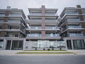 Apartamentos para alugar em R. Cianorte, 88 - Riviera, Matinhos - PR,  83260-000 - Arbo Imóveis
