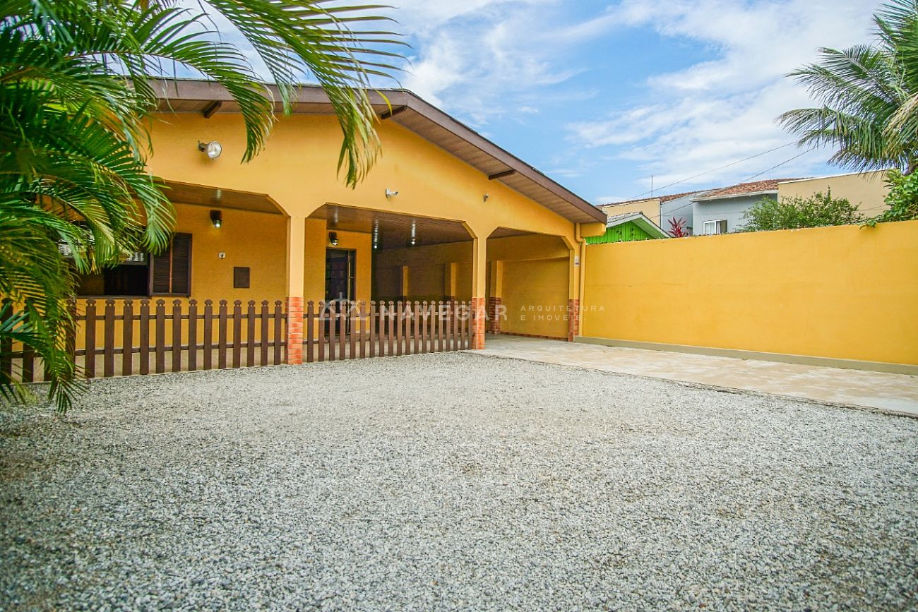 Casas para alugar em Caiobá em Matinhos